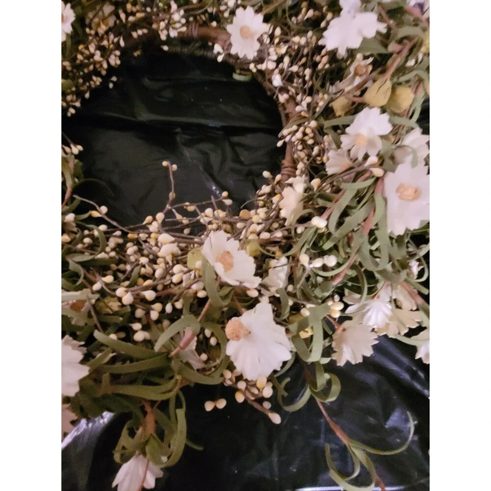 2 Rustic Wreaths 18
